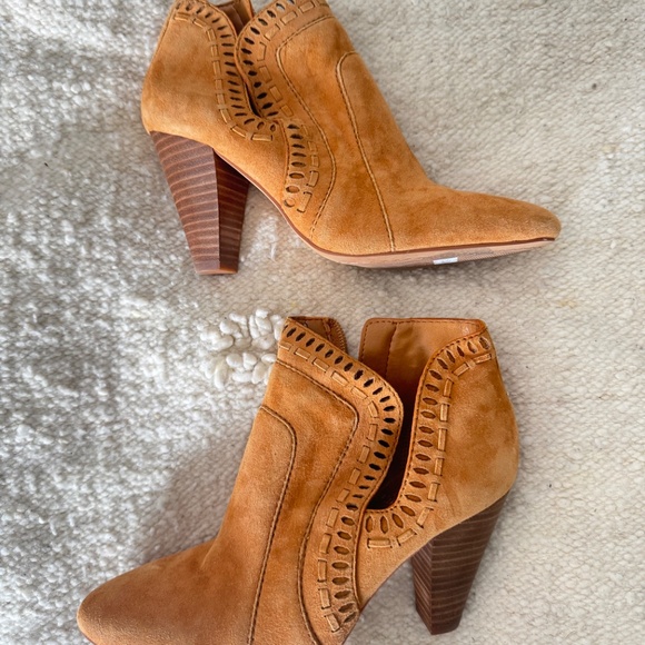 Vince Camuto Shooties Cowboy Booties Size 5.5M / 36 - Picture 3 of 6
